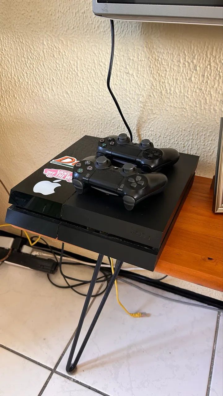 PlayStation 4 - Fat