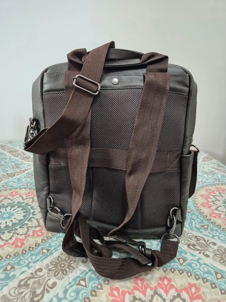 Mochila Couro Legítimo - Baggagio - Foto 2