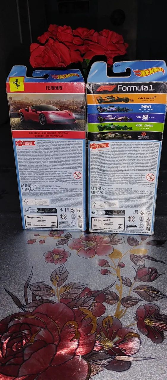 Lote hot wheels 2 peck - Foto 2