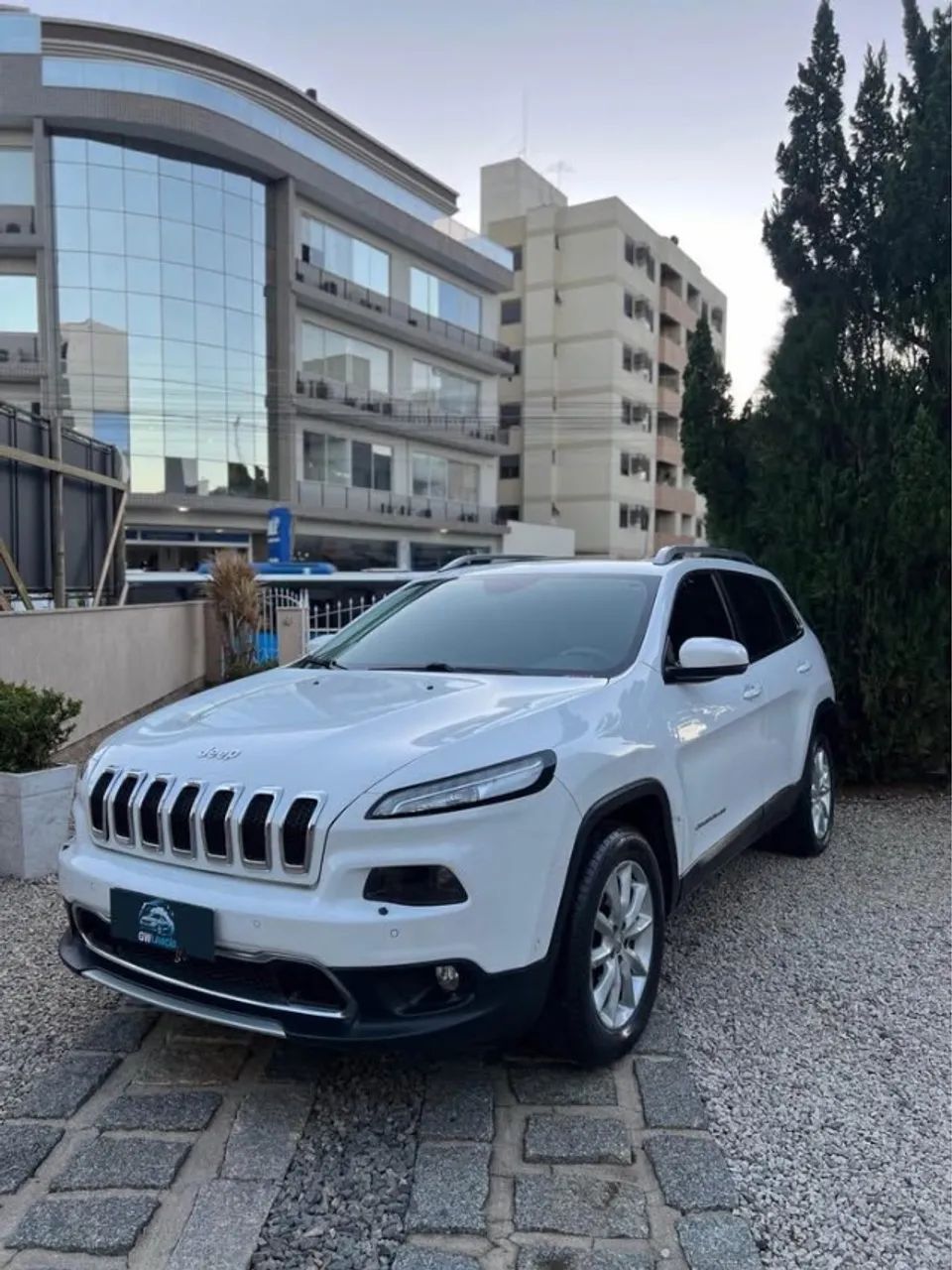 Jeep Cherokee Cherokee Limited 3.2 4x4 V6 Aut. 2014