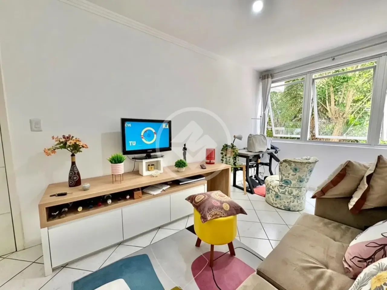 APARTAMENTO - ESTREITO - FR-352001