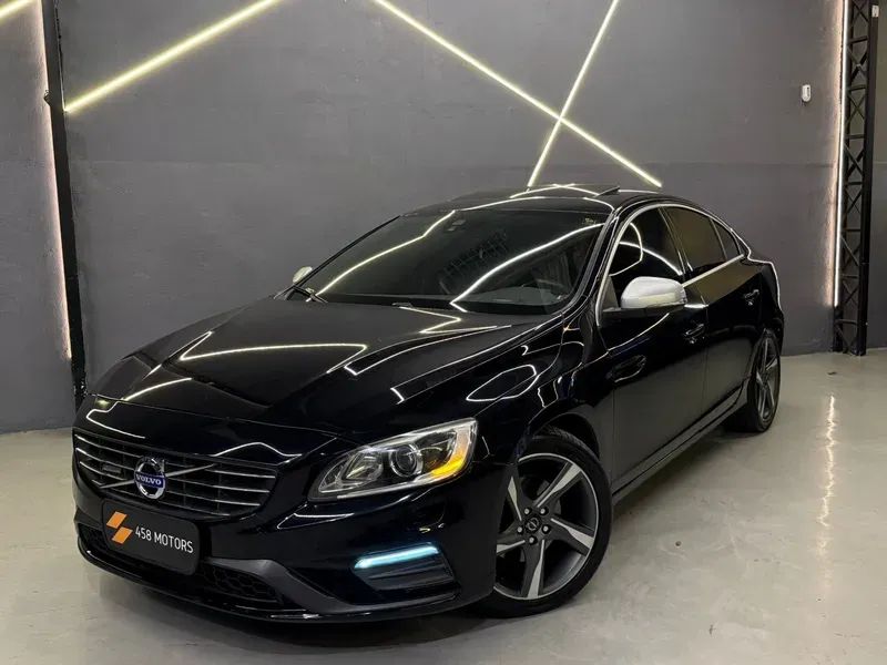 Volvo S60 S60 T-5 R-DESIGN 2.0 240cv 4p 2015