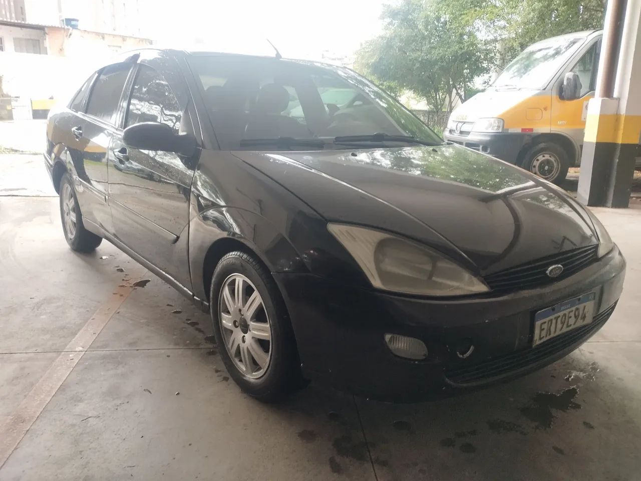 Ford Focus Ghia Sed. 2.0 16v/2.0 16V Flex AUT 2004