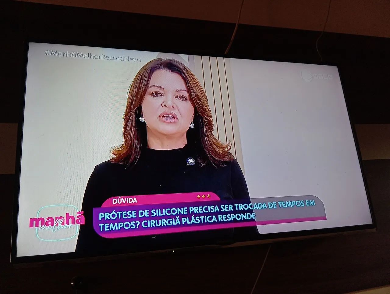 Vendo TV smart 42 polegadas - Foto 3