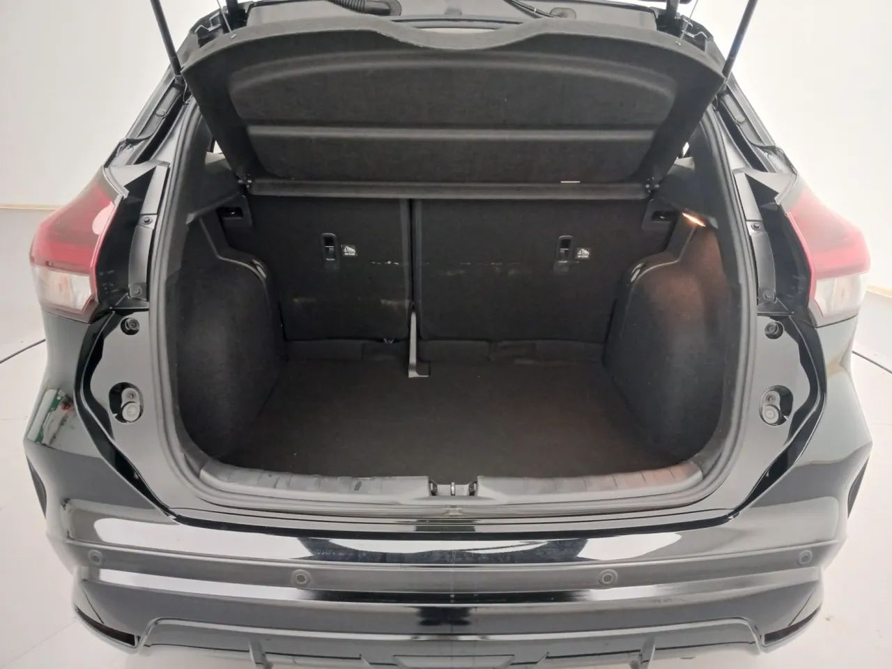 Nissan Kicks Advance 1.6 16V Flex Aut., foto 9 de 18