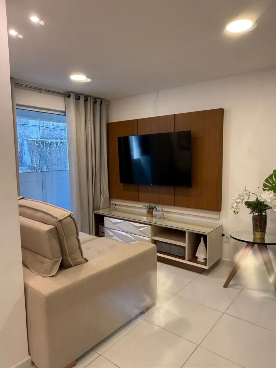 Alugo apartamento mobiliado 