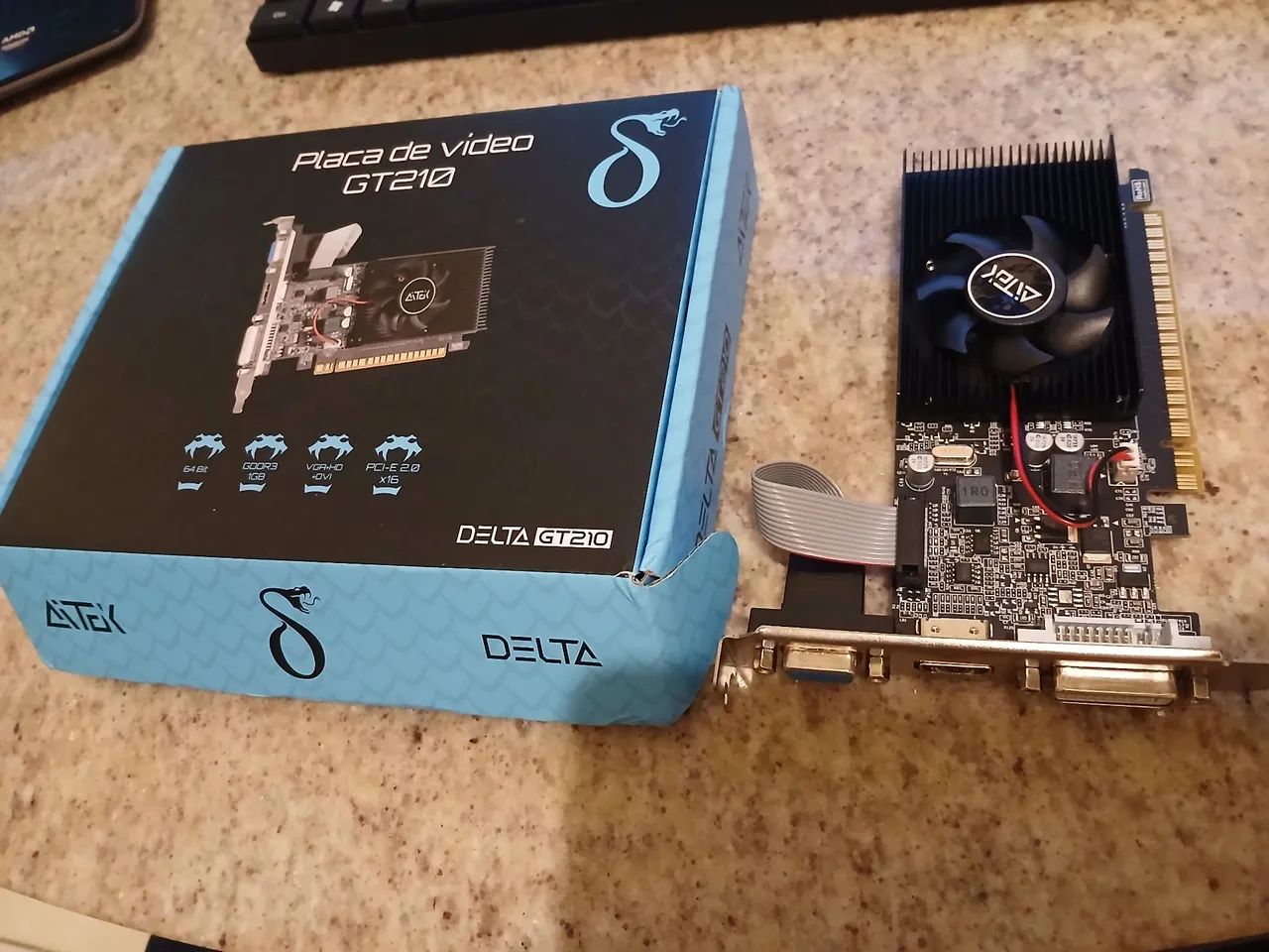 Placa de video GT 210 - Foto 3