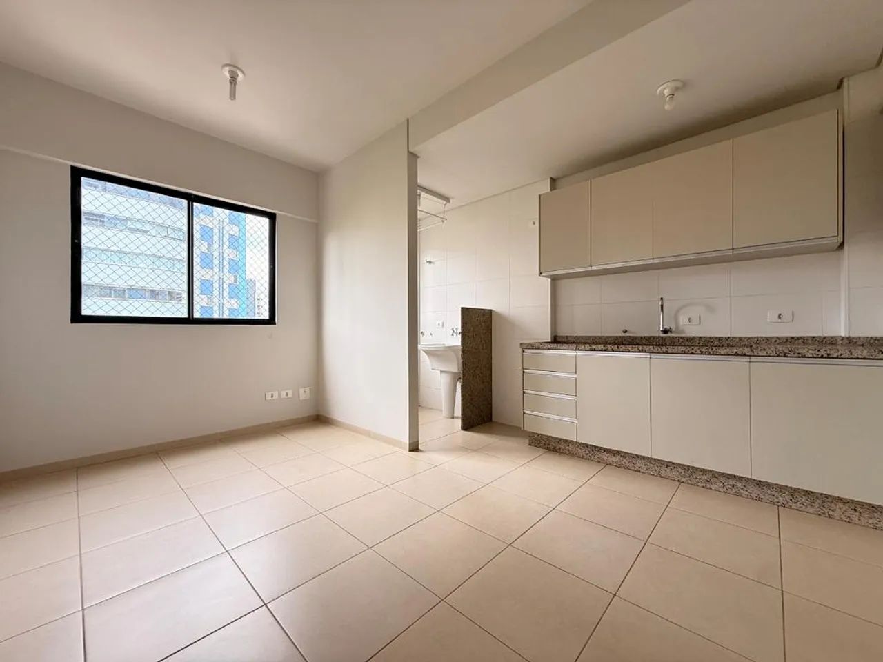 Apartamento para alugar em Maringá, Zona 07, com 1 suíte, Unique Place - Foto 3