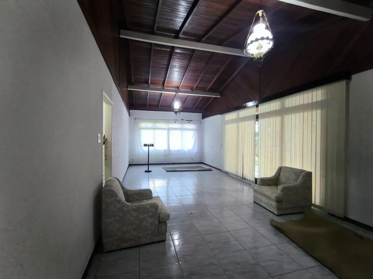 Casa a venda no Estreito, terreno almplo e com viabilidade - Foto 2