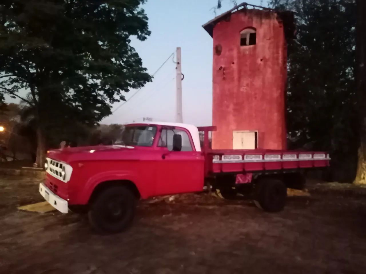 Dodge ano 72 caminhão 3/4  - Foto 5