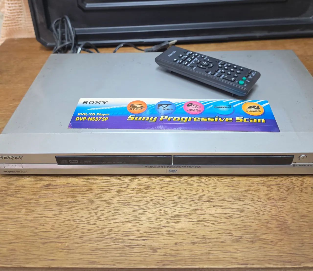 DVD Sony ns 575p