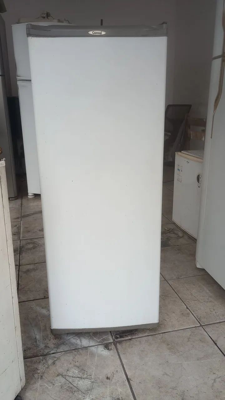 VENDO FREEZER CONSUL 