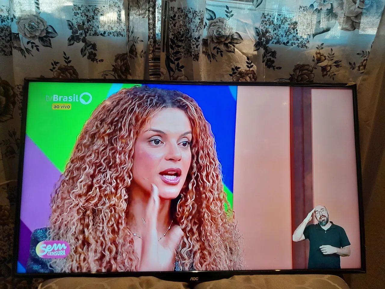 Tv AOC 40 polegadas não é smart  - Foto 5