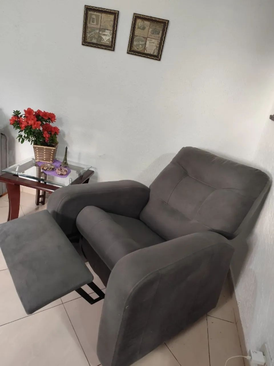 Poltrona reclinável 