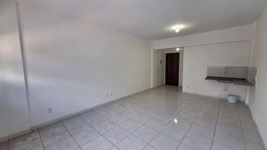 OPORTUNIDADE IMPERDÍVEL NA PRAÇA SECA - CONJUNTO COMERCIAL COMPLETO! - Foto 4