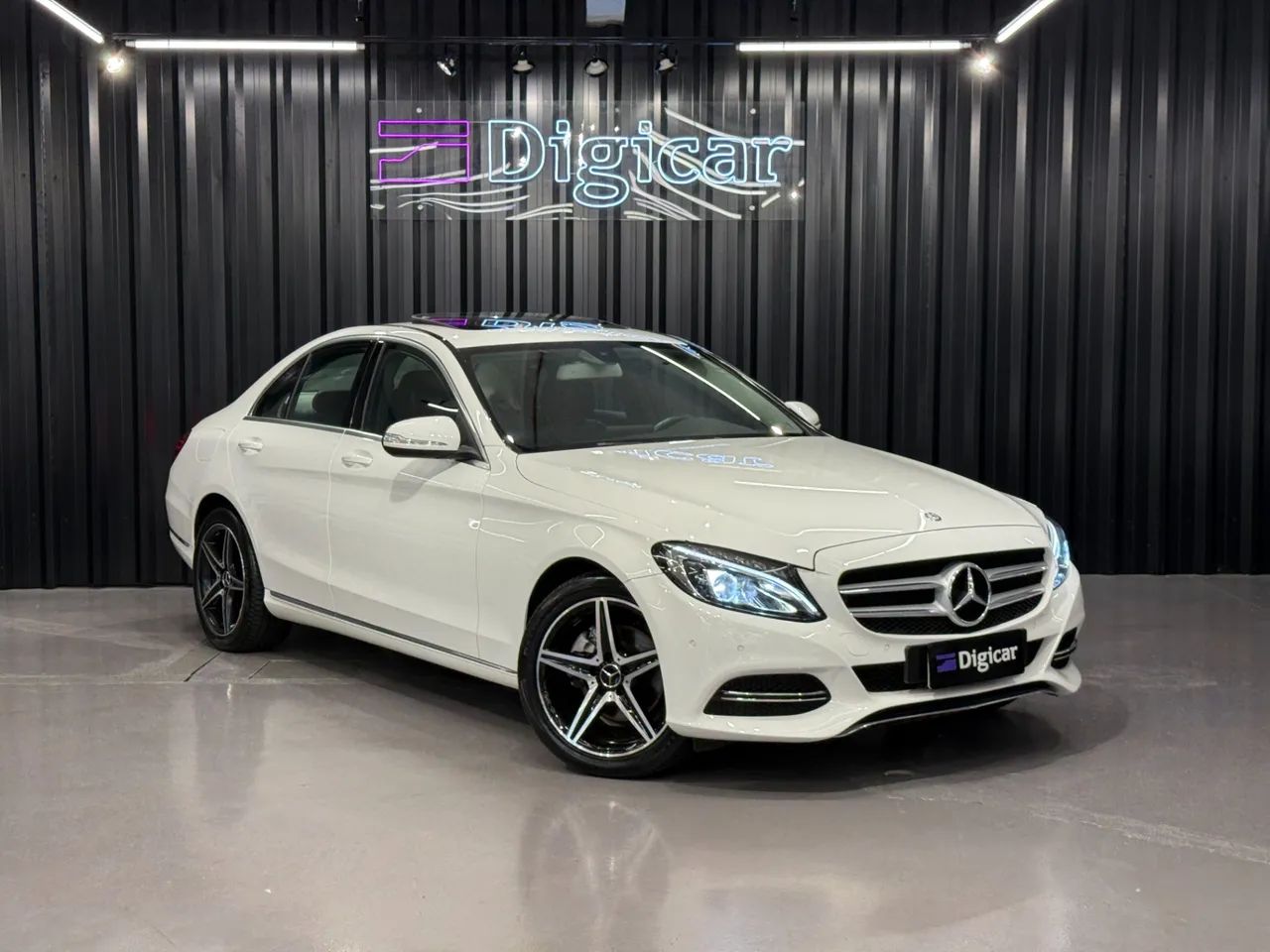 Mercedes-Benz C-200 Avantgarde 2.0 TB 16V 184cv Aut. 2015