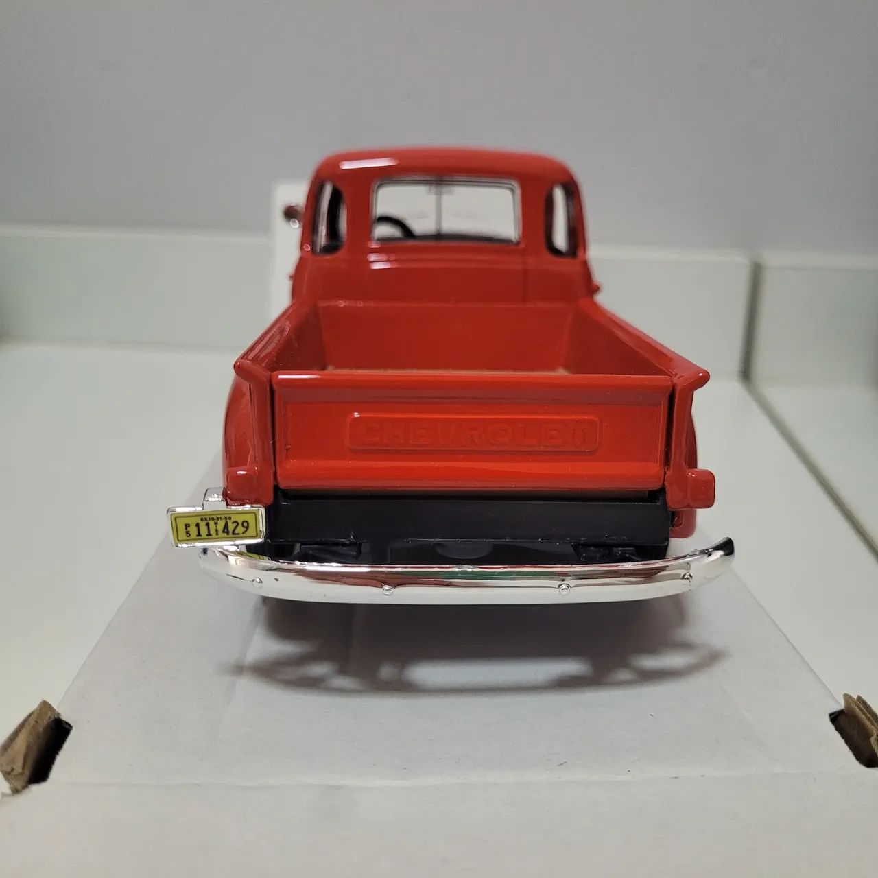 Miniatura pick-up Chevrolet 1/24 - Foto 3