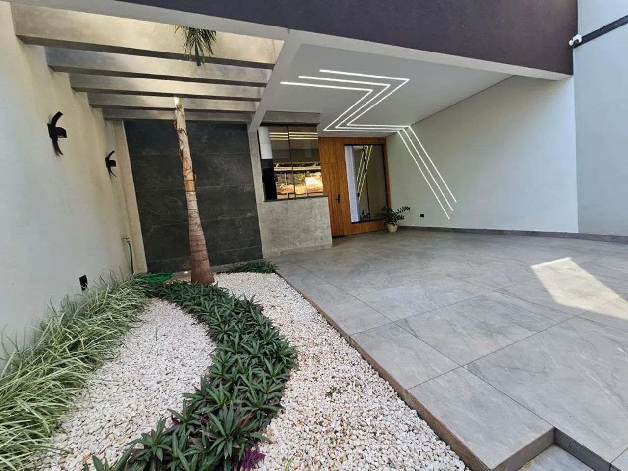 LINDA CASA A VENDA VILA SANTA IZABEL