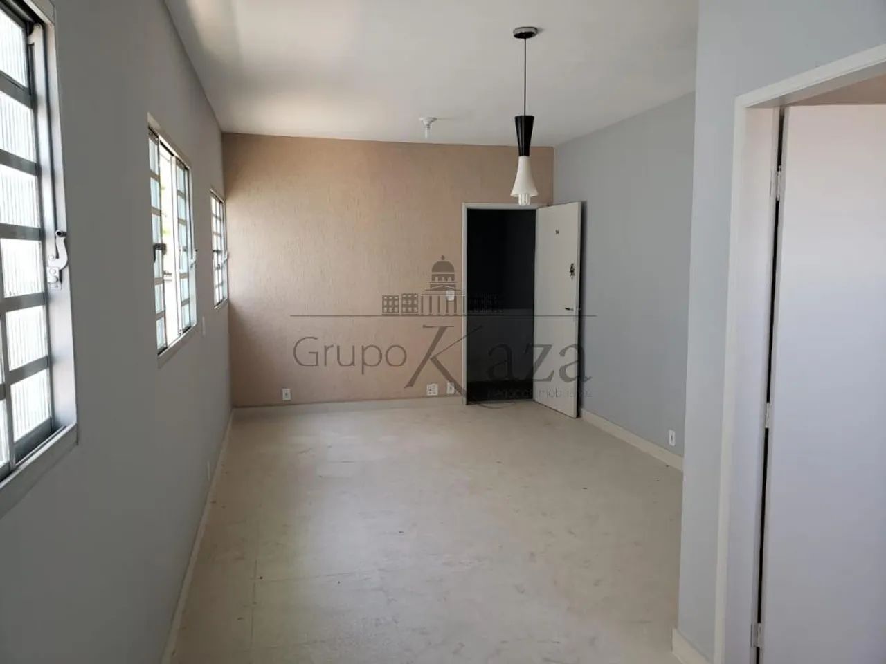 Comercial Prédio em São José dos Campos