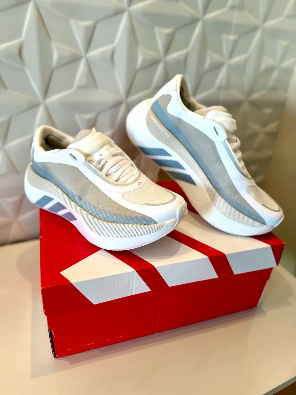 Adidas HyperBoost Edge - Tamanho 36