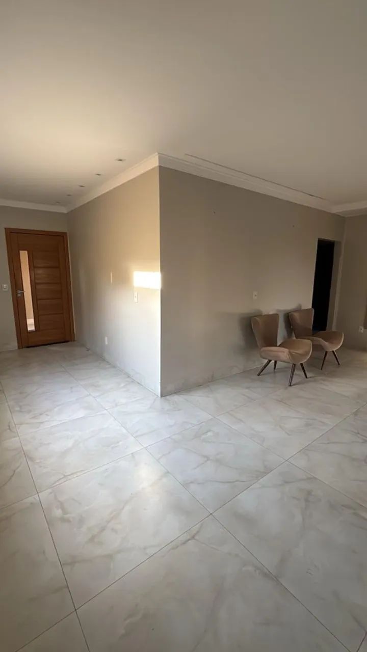 Casa Térrea 4 Quartos no Setor Sul - Foto 3