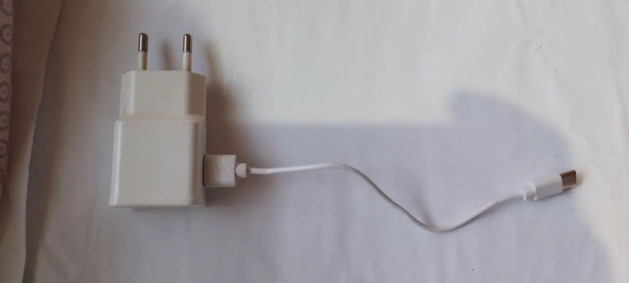 Carregador de fone Bluetooth completo com cabeça e cabo Tipo-C - Foto 2