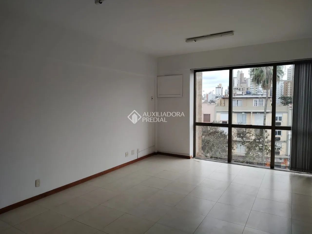 Sala Comercial no bairro Petrópolis - Foto 3