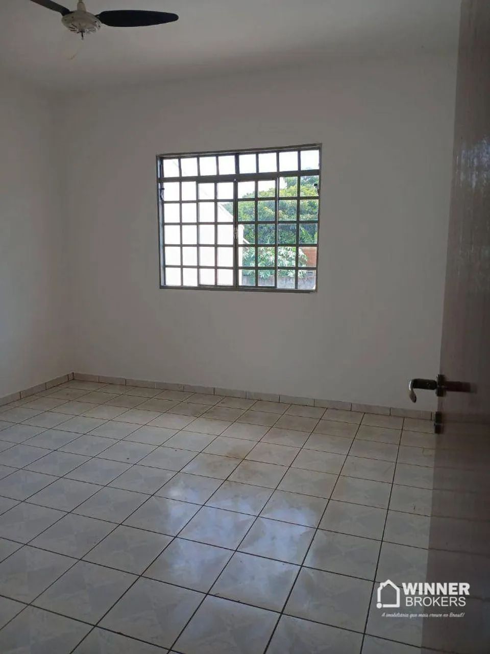 Residência com Lazer + Ponto Comercial - Foto 2
