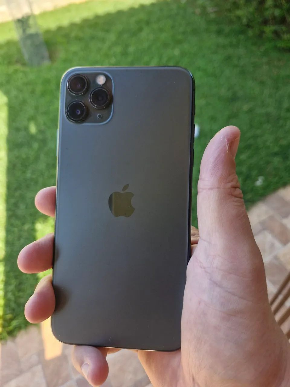 Vendo Iphone 11 pro max 256 gb de memoria 