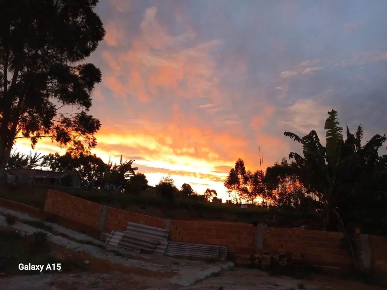 Sitio com casa - Foto 2