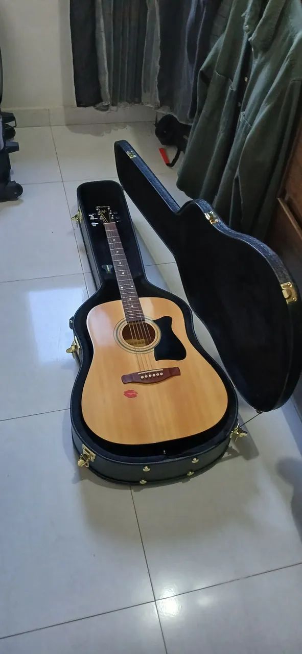 Case Rígida para Violão Preto com Dourado - Foto 3