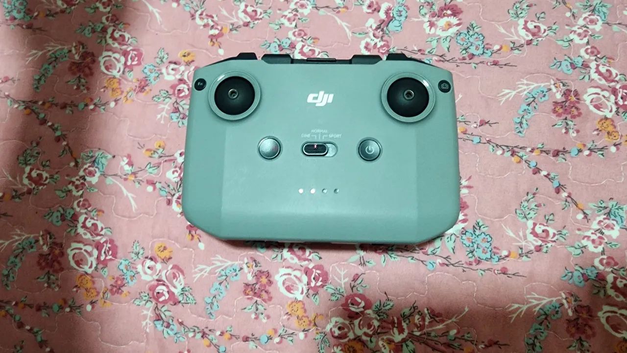 Drone dji Air 2S - Foto 4