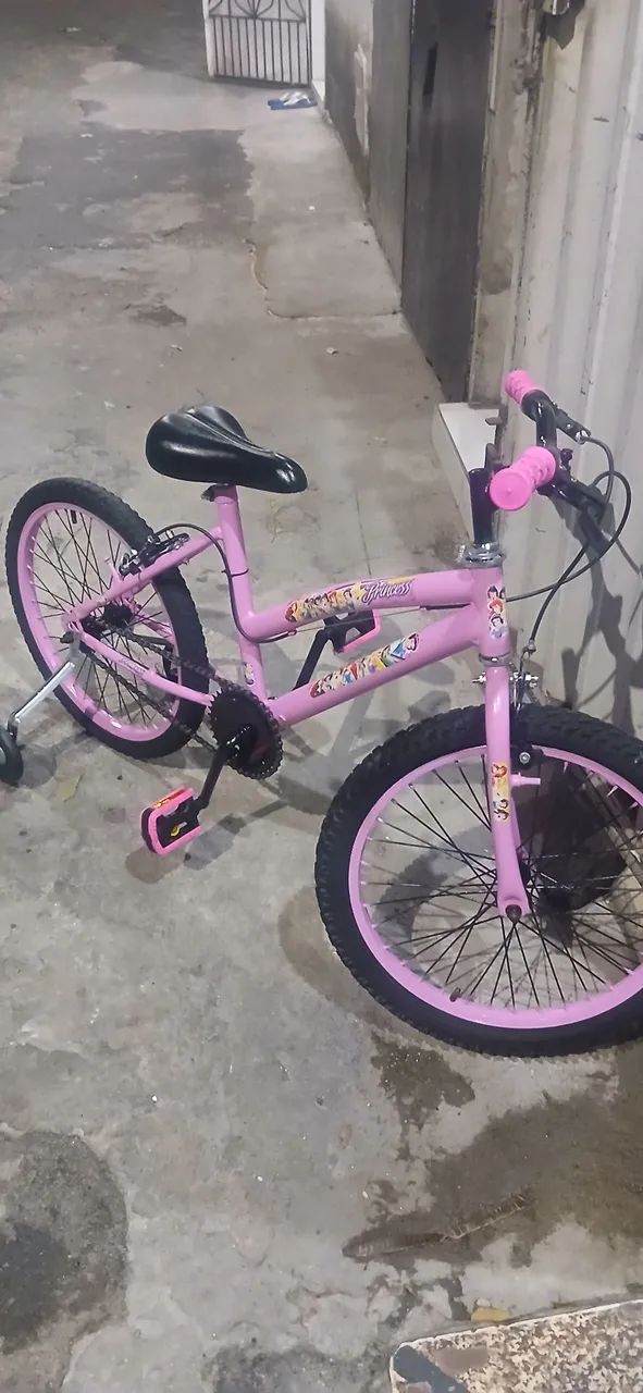 Bicicleta aro 20 cor rosa  - Foto 2