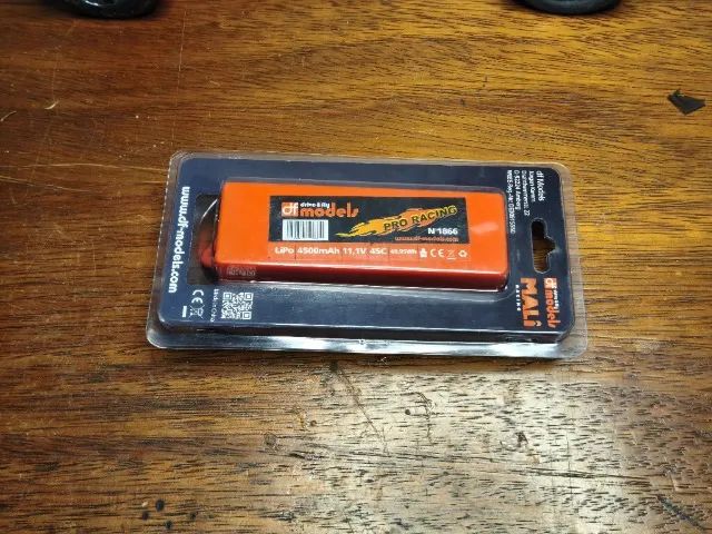 Bateria Lipo DF-Models 3s 11,1V 4500 mAh 45C nova - Foto 3