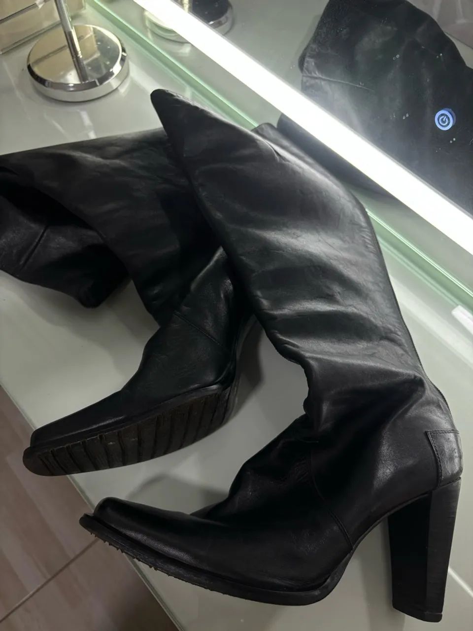Bota couro puro 
