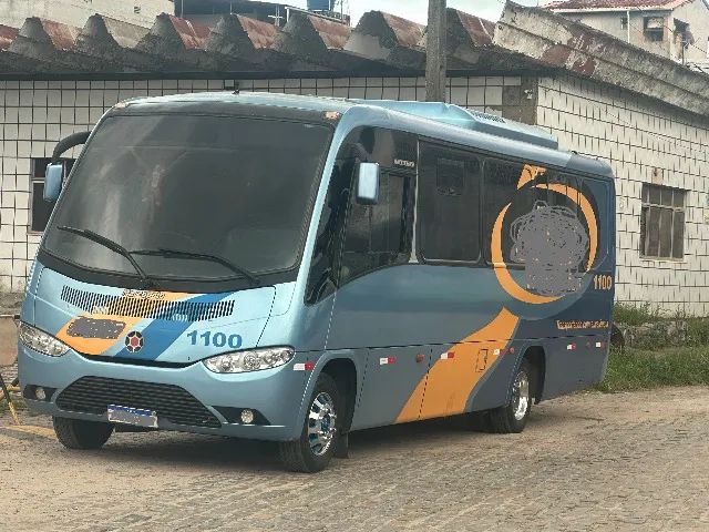 Micro-ônibus SENIOR 2010 25 lugares