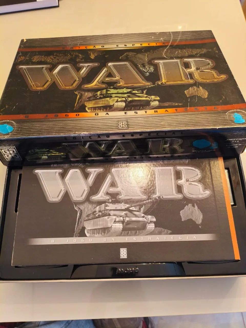 Jogo de tabuleiro WAR edição especial - Foto 2