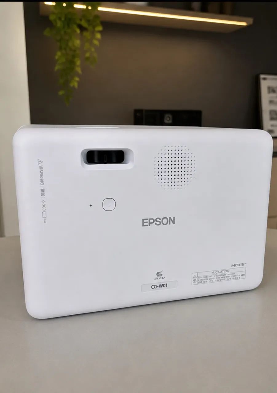 Projetor EPSON CO W01  - Foto 2