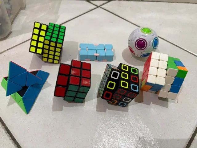 Kit de 7 cubos mágicos variados - Foto 3