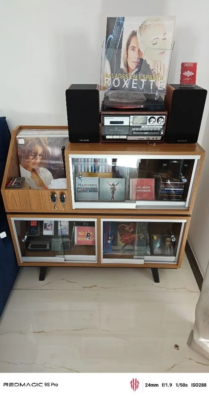 Rack com som 6000 reais