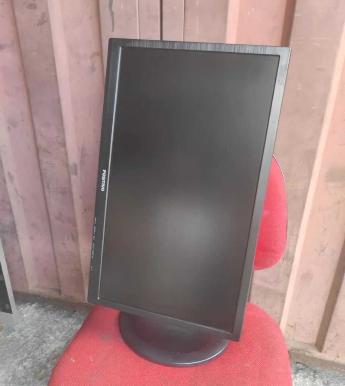 Monitor Hdmi 22 polegadas impecável! - Foto 3
