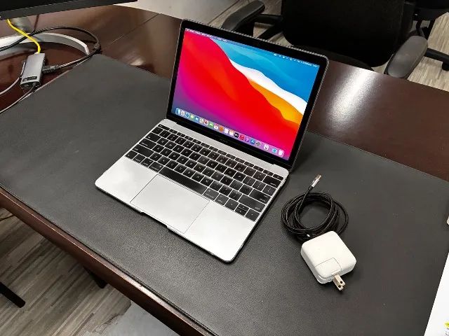 Macbook Retina 12' 2025 excelente estado - Foto 2