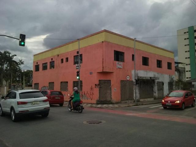 Prédio comercial à venda em Centro, Caraguatatuba cod:PR0141