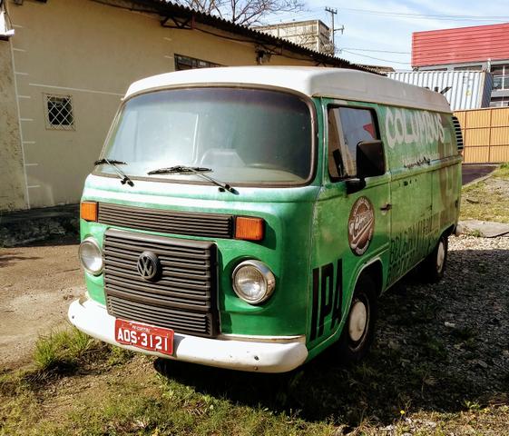 Kombi furgão 07/07 isotérmica com GNV