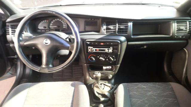 Vectra Gl 2.2 Flex 2000/2001 - Foto 4