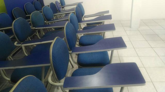 Cadeiras Universitária - Foto 2