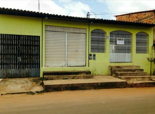 VENDO Casa ótima localização maiobão