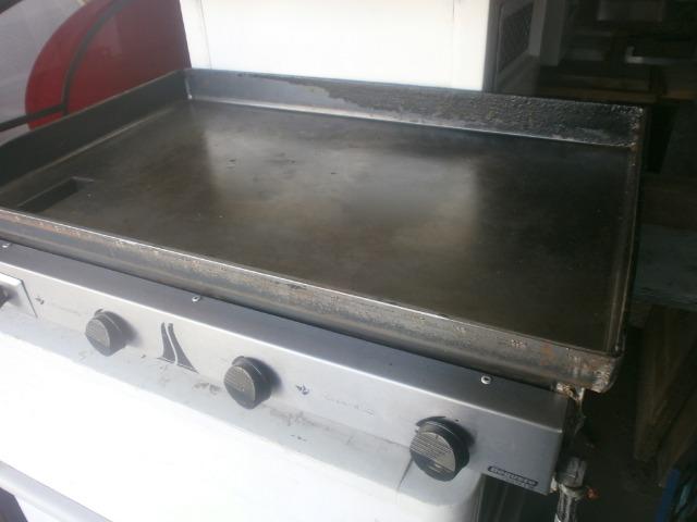 Chapa industrial bifeteira com 3 queimadores - 80 x 50 - marca venâncio - Foto 4