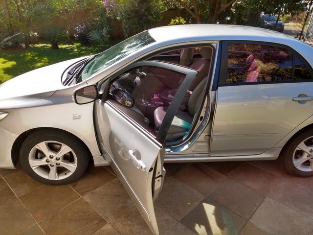 Vendo corola xei 2.0 2014 - Foto 7