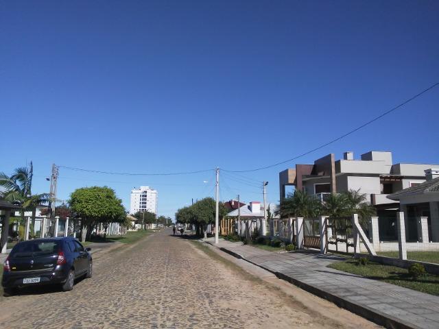 Casa nova a venda em arroio do sal no centro - Foto 18